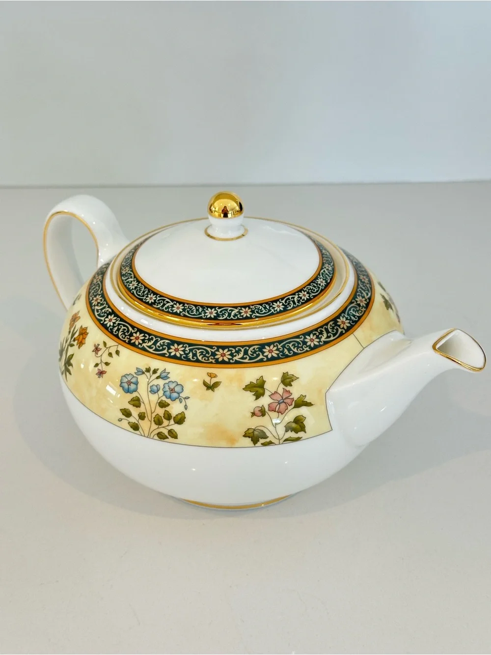 Wedgewood Teapot India Pattern